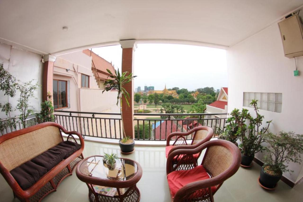 Rs Central Apartments - 200M To Royal Palace بنوم بنه المظهر الخارجي الصورة