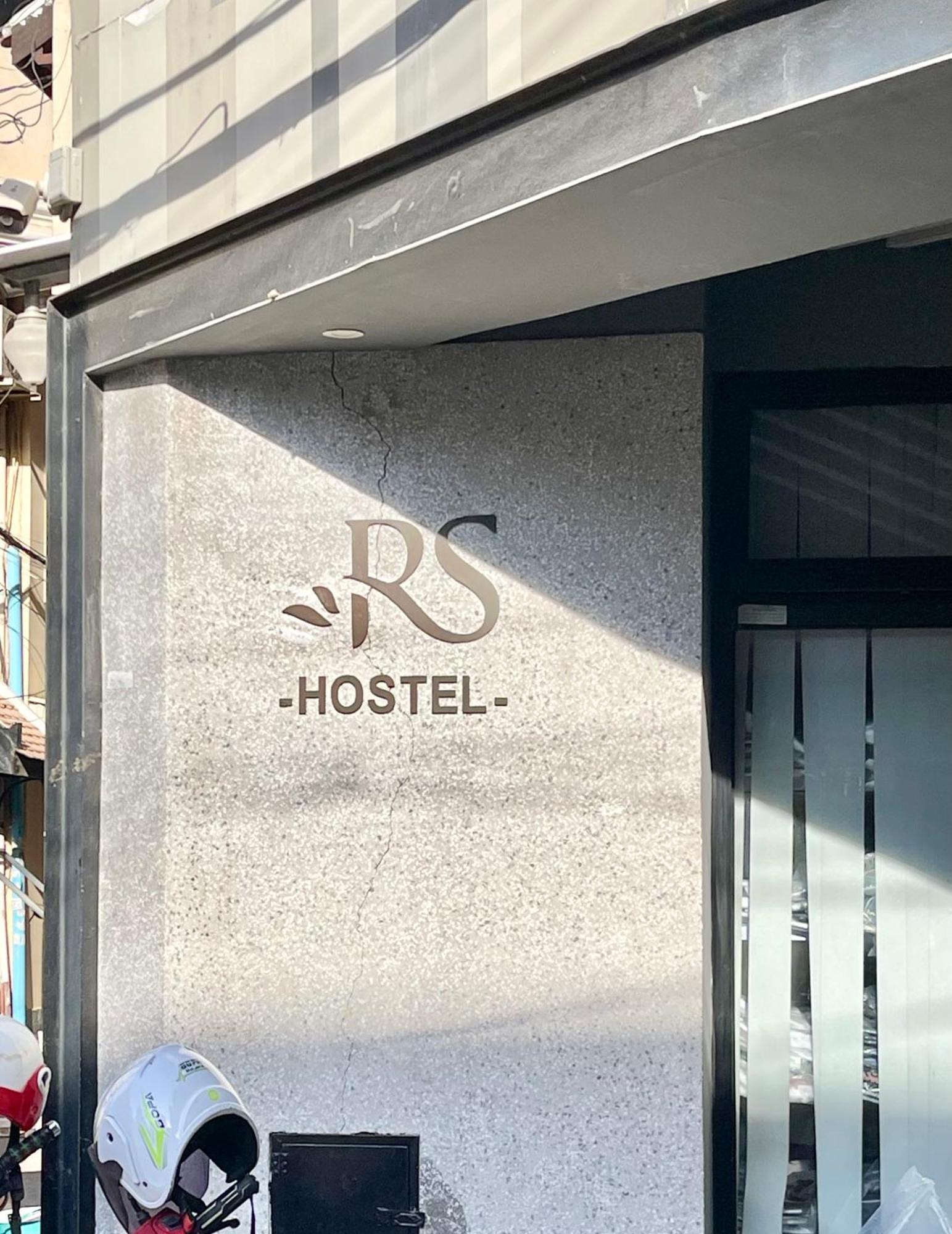 Rs Central Apartments - 200M To Royal Palace بنوم بنه المظهر الخارجي الصورة